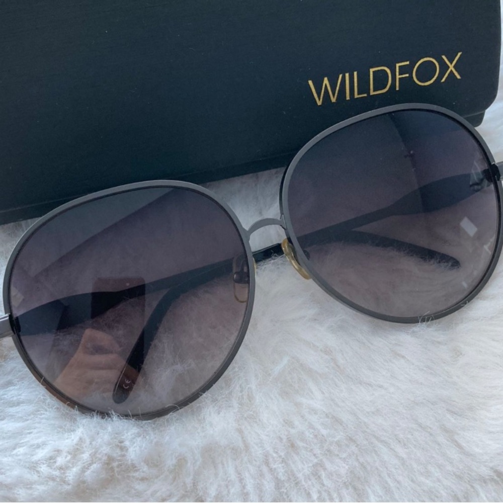 Stylish 😎 Sunglasses